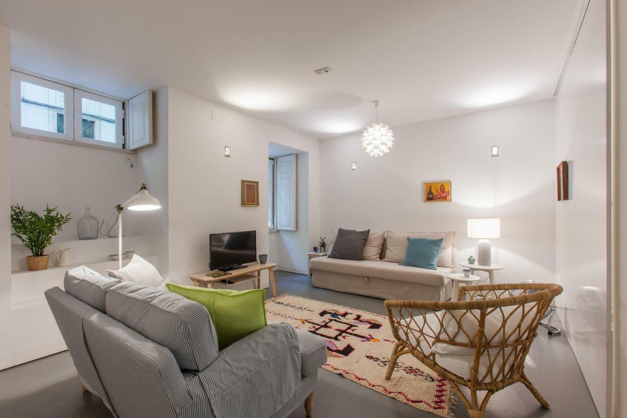 Renovated Apart With Private Courtyard, By Timecooler Lisboa Ngoại thất bức ảnh