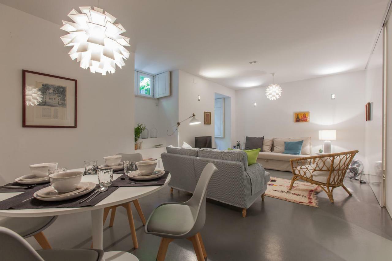 Renovated Apart With Private Courtyard, By Timecooler Lisboa Ngoại thất bức ảnh